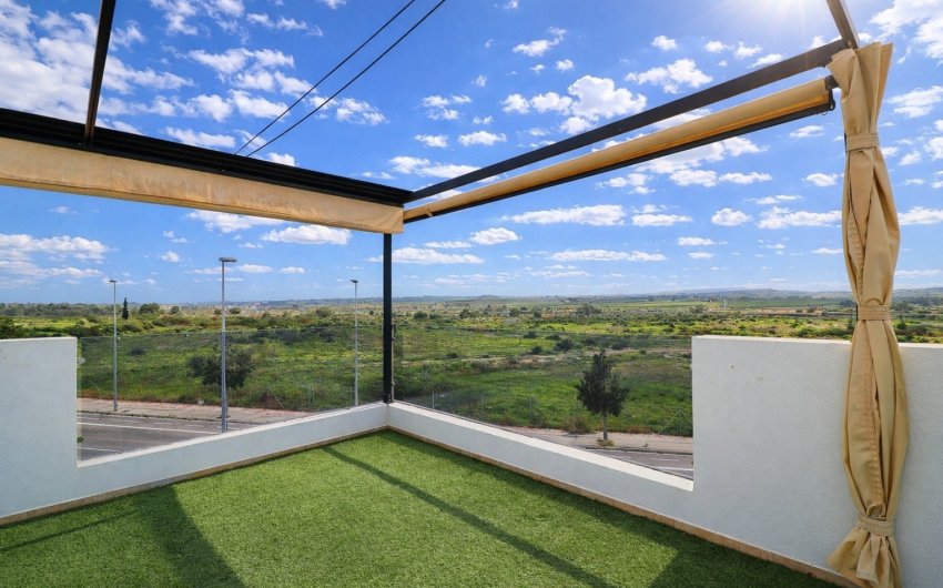 Resale - Villa -
Benijofar