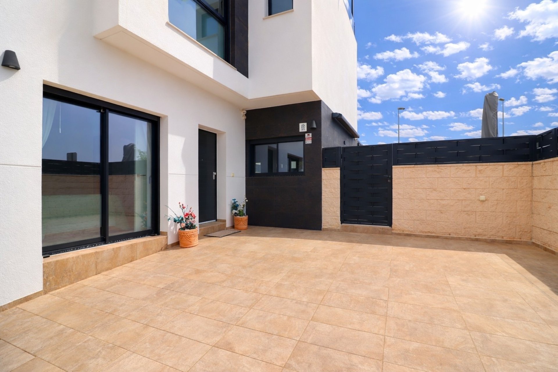 Resale - Villa -
Benijofar