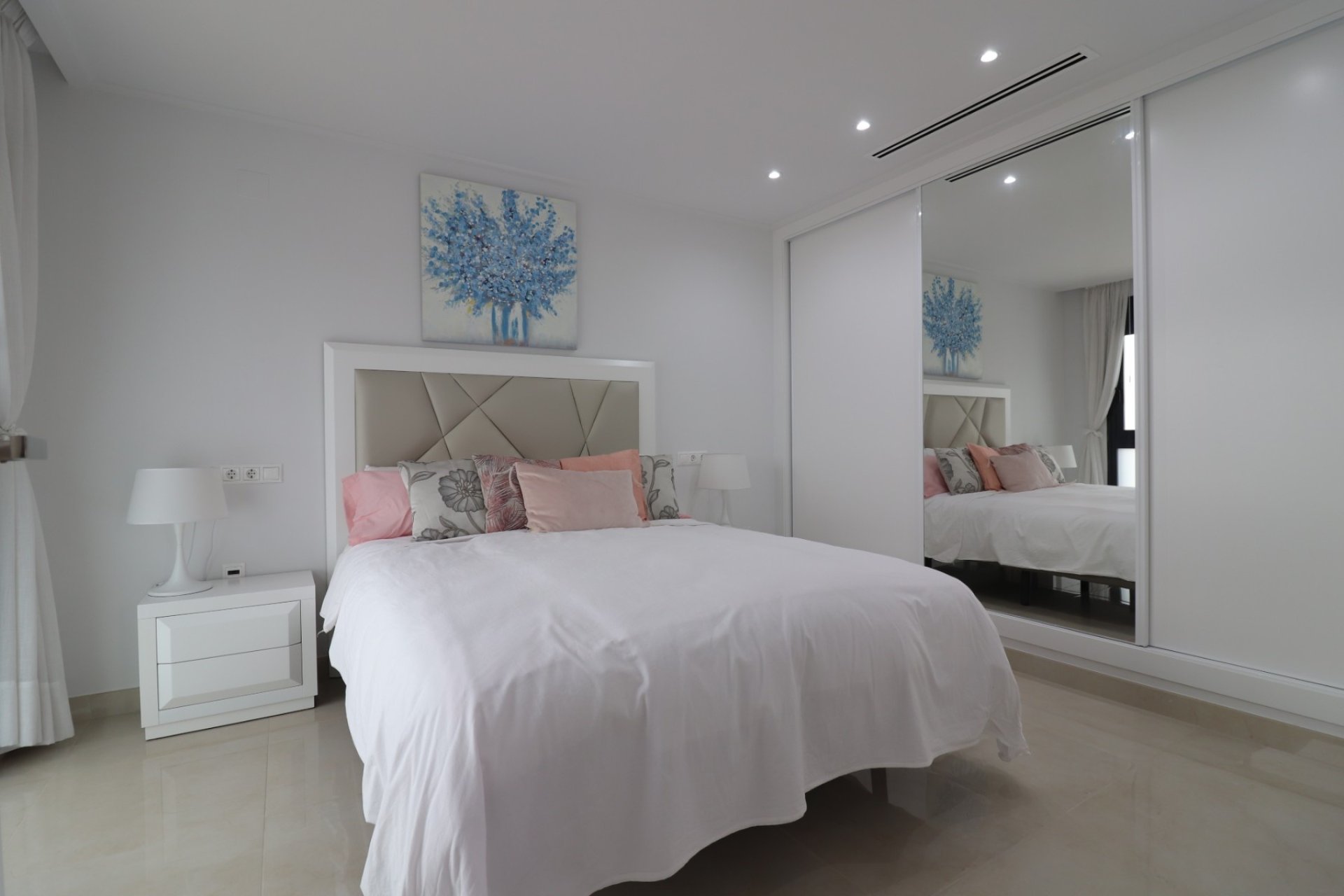 Resale - Villa -
Benijofar