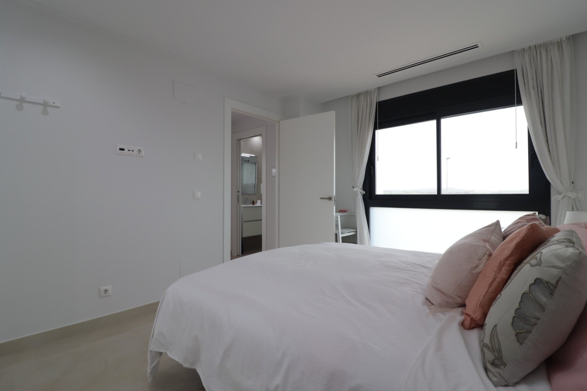 Resale - Villa -
Benijofar