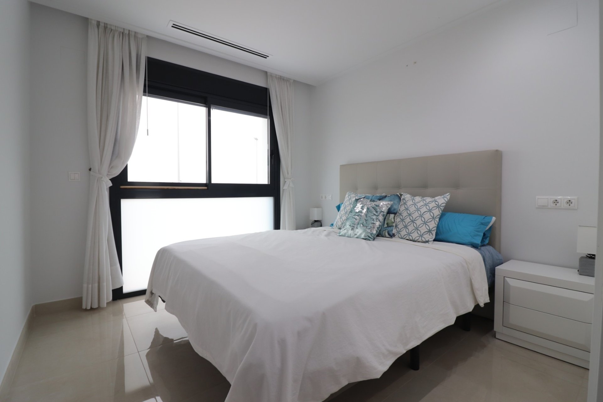 Resale - Villa -
Benijofar