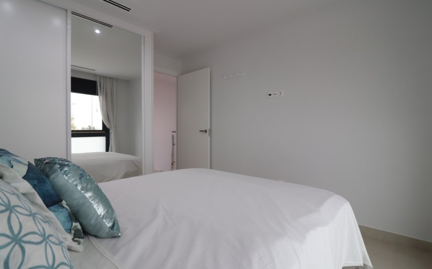 Resale - Villa -
Benijofar