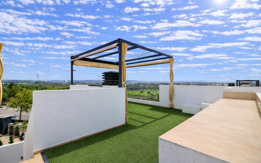 Resale - Villa -
Benijofar