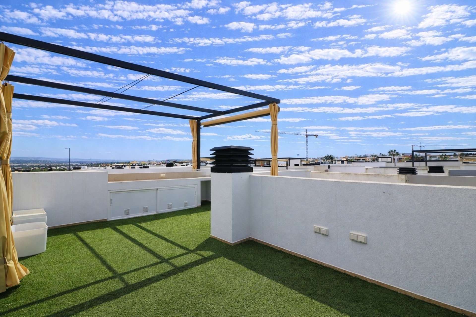 Resale - Villa -
Benijofar