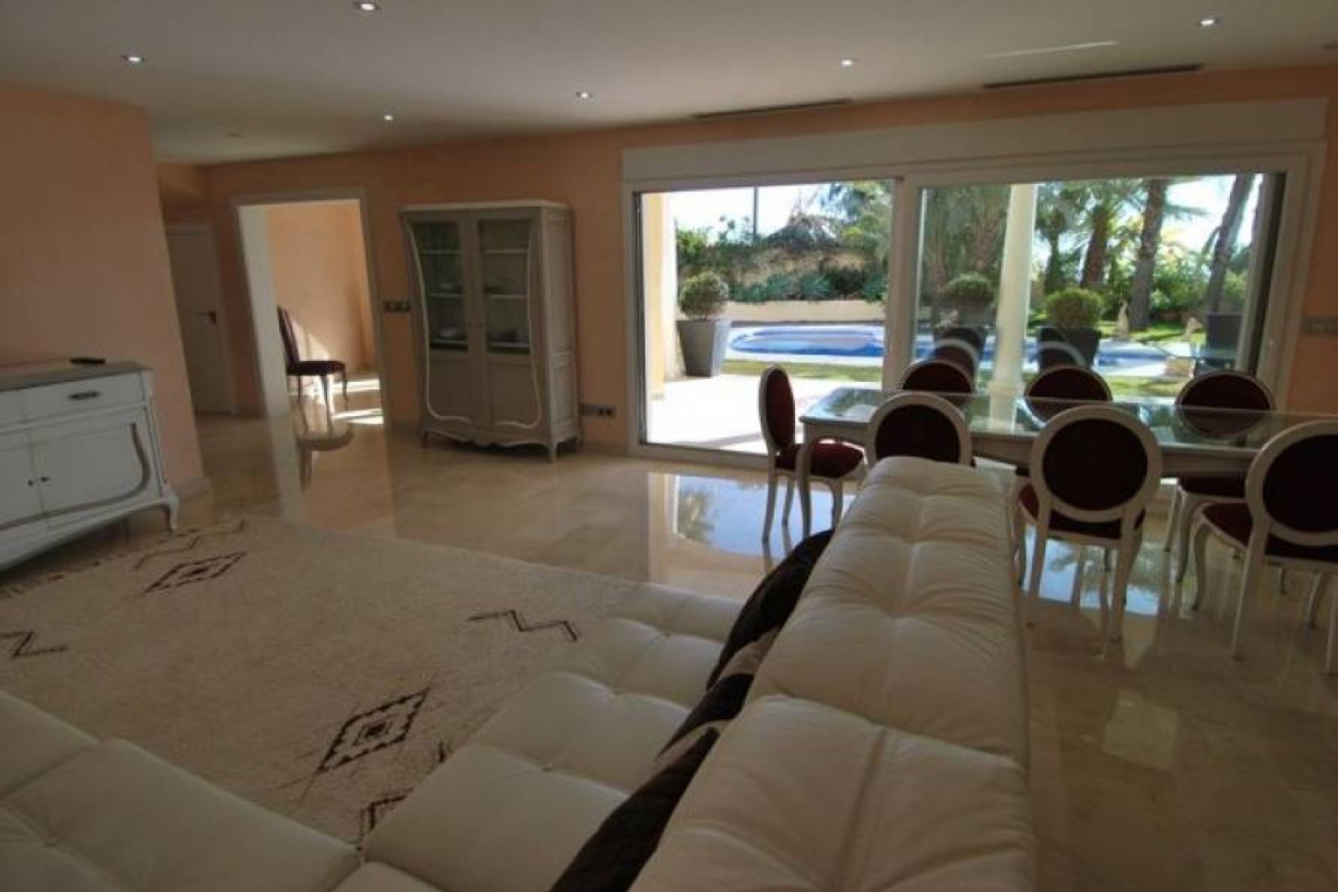 Resale - Villa -
Benissa - Alicante