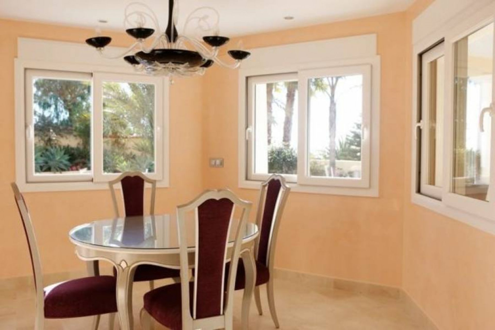 Resale - Villa -
Benissa - Alicante