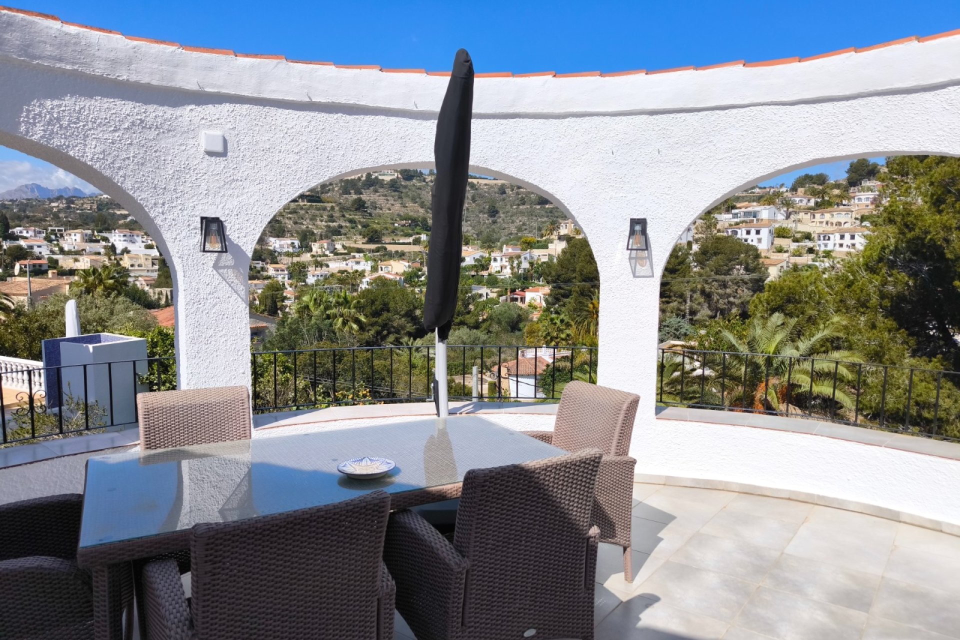 Resale - Villa -
Benissa - La Fustera