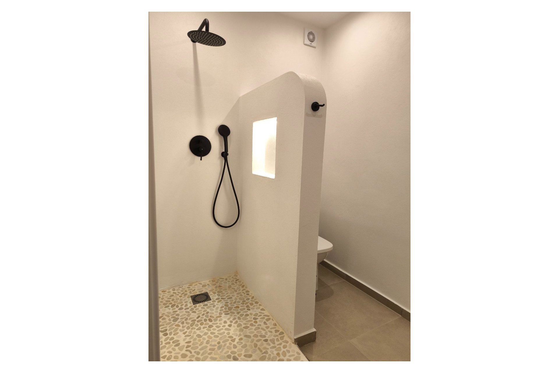 Resale - Villa -
Benissa - La Fustera