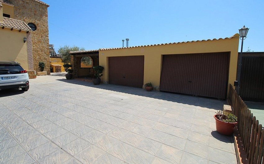 Resale - Villa -
Bigastro - Inland