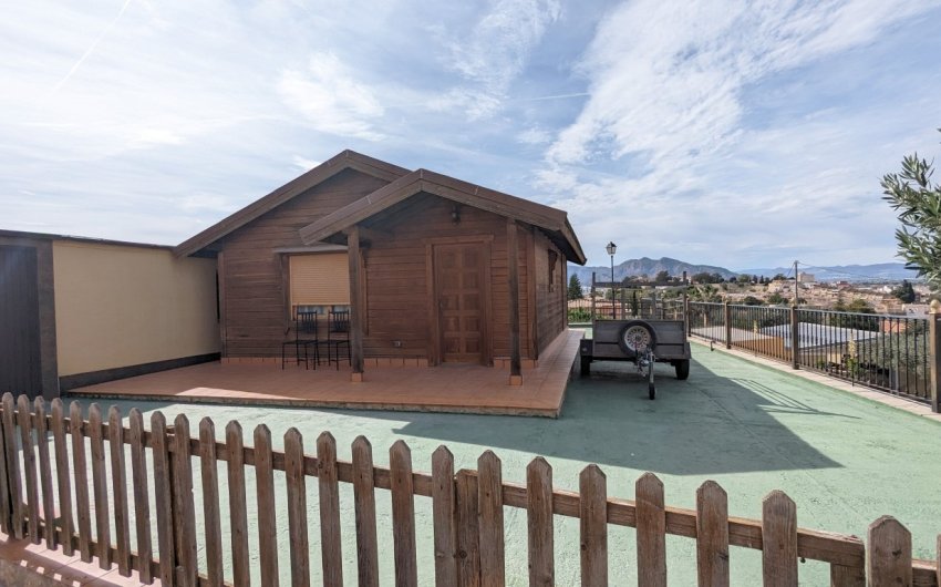 Resale - Villa -
Bigastro - Inland