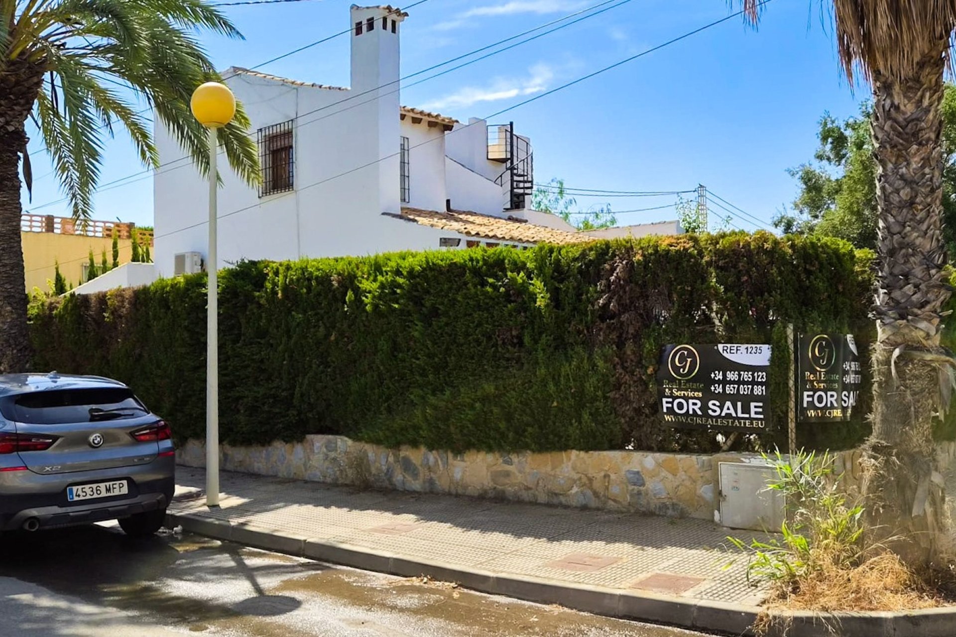 Resale - Villa -
Cabo Roig - Costa Blanca