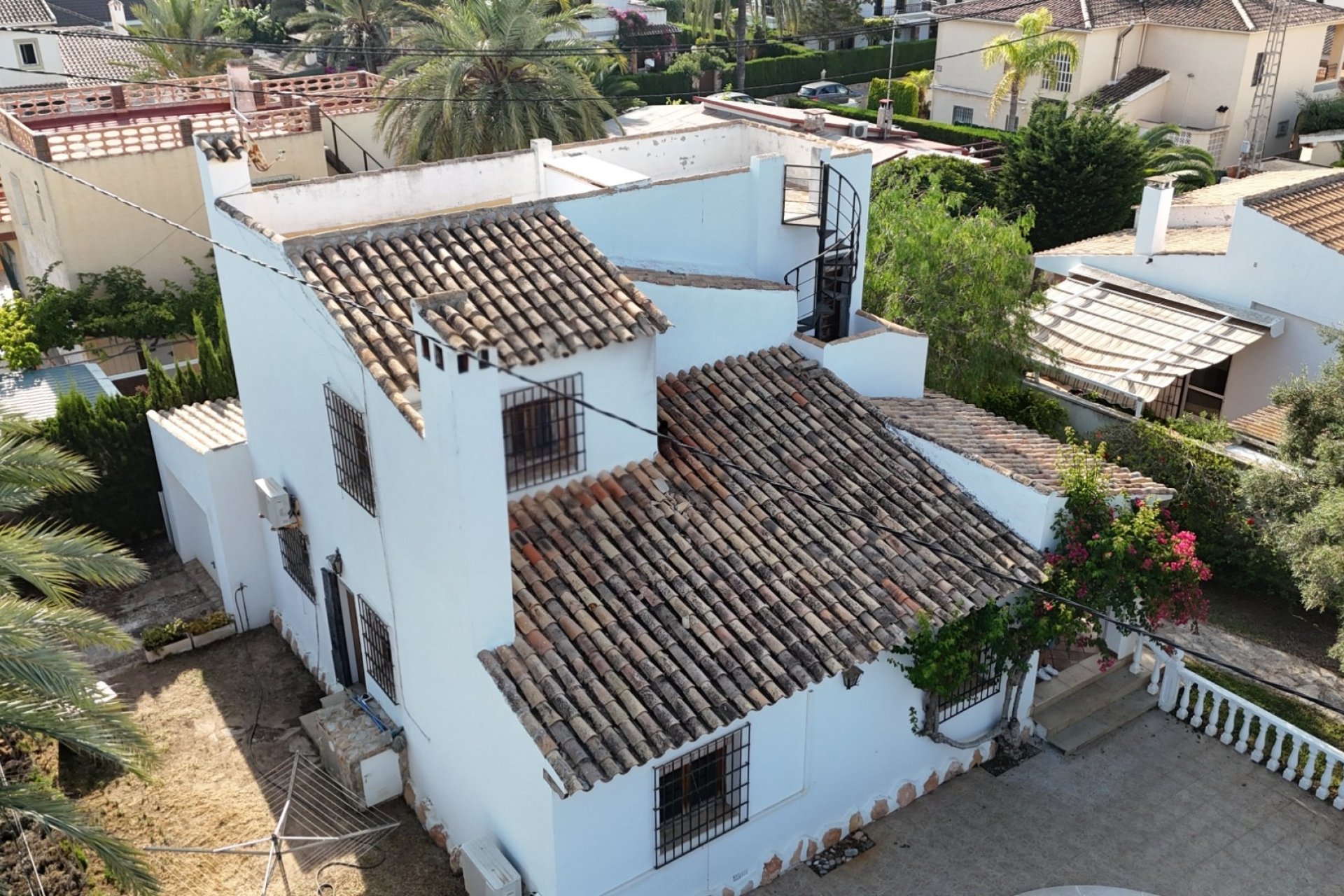 Resale - Villa -
Cabo Roig - Costa Blanca