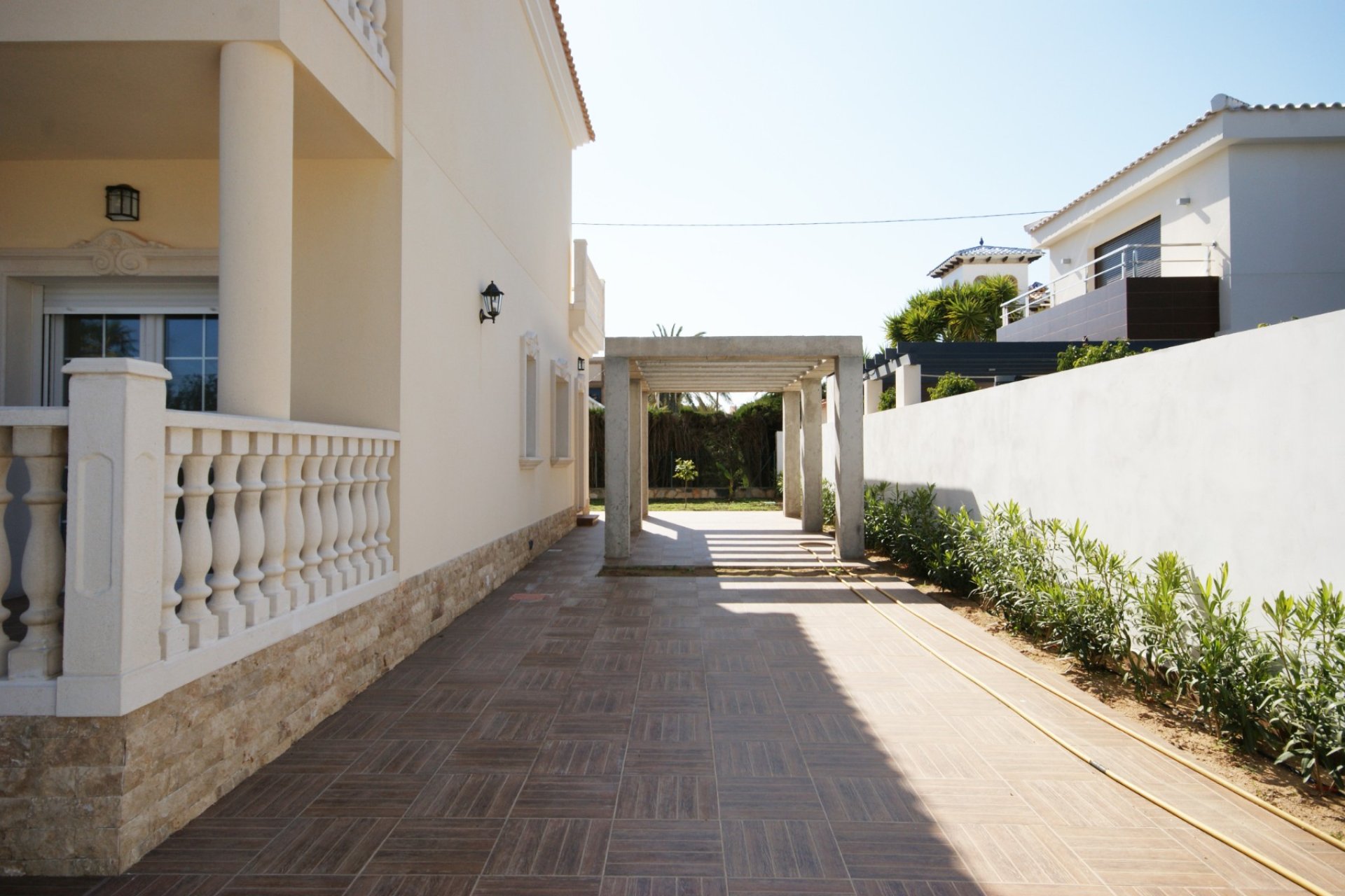 Resale - Villa -
Cabo Roig - Costa Blanca