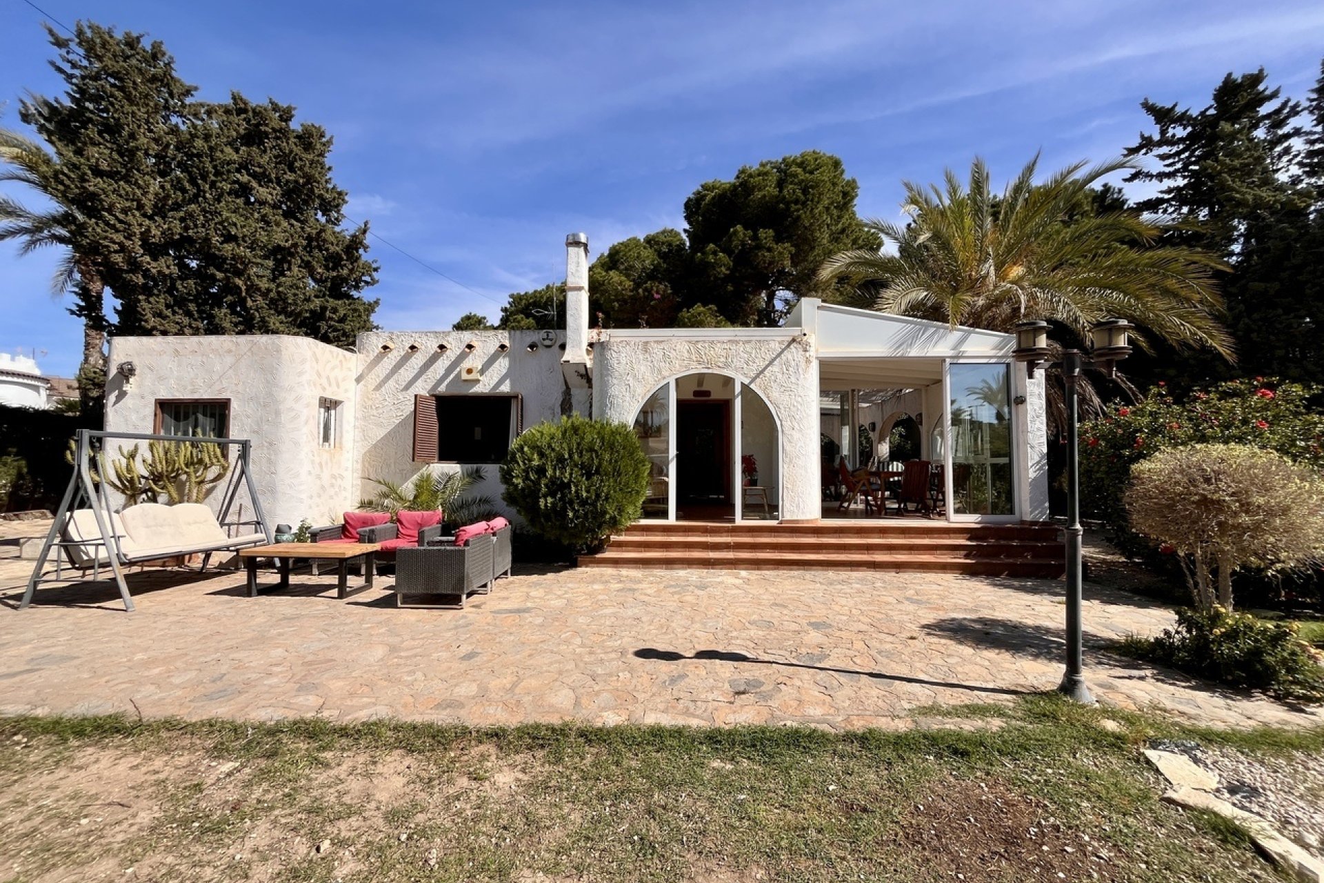 Resale - Villa -
Cabo Roig - Costa Blanca