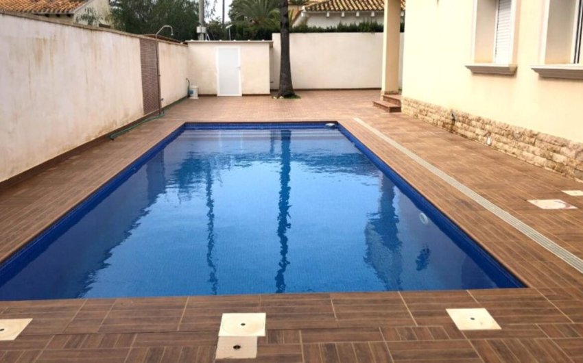 Resale - Villa -
Cabo Roig - Costa Blanca