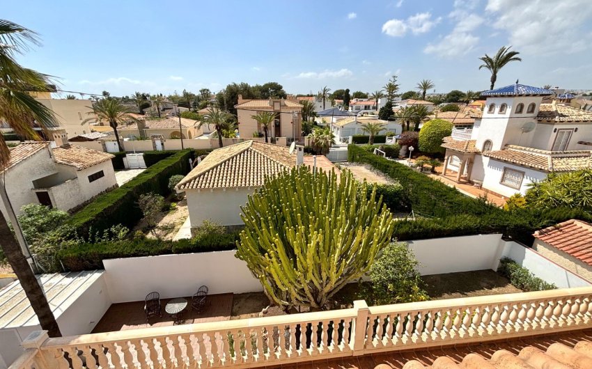 Resale - Villa -
Cabo Roig - Costa Blanca