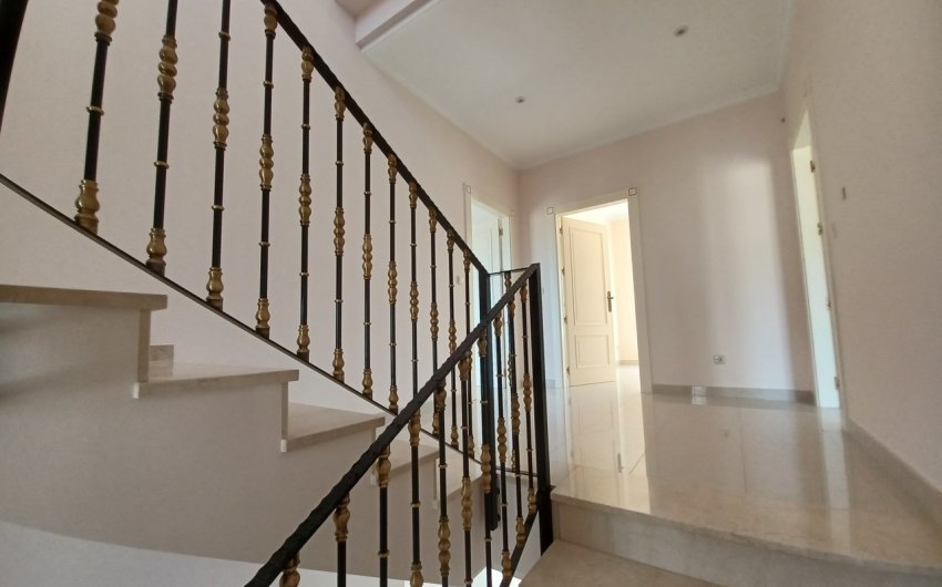 Resale - Villa -
Cabo Roig - Costa Blanca