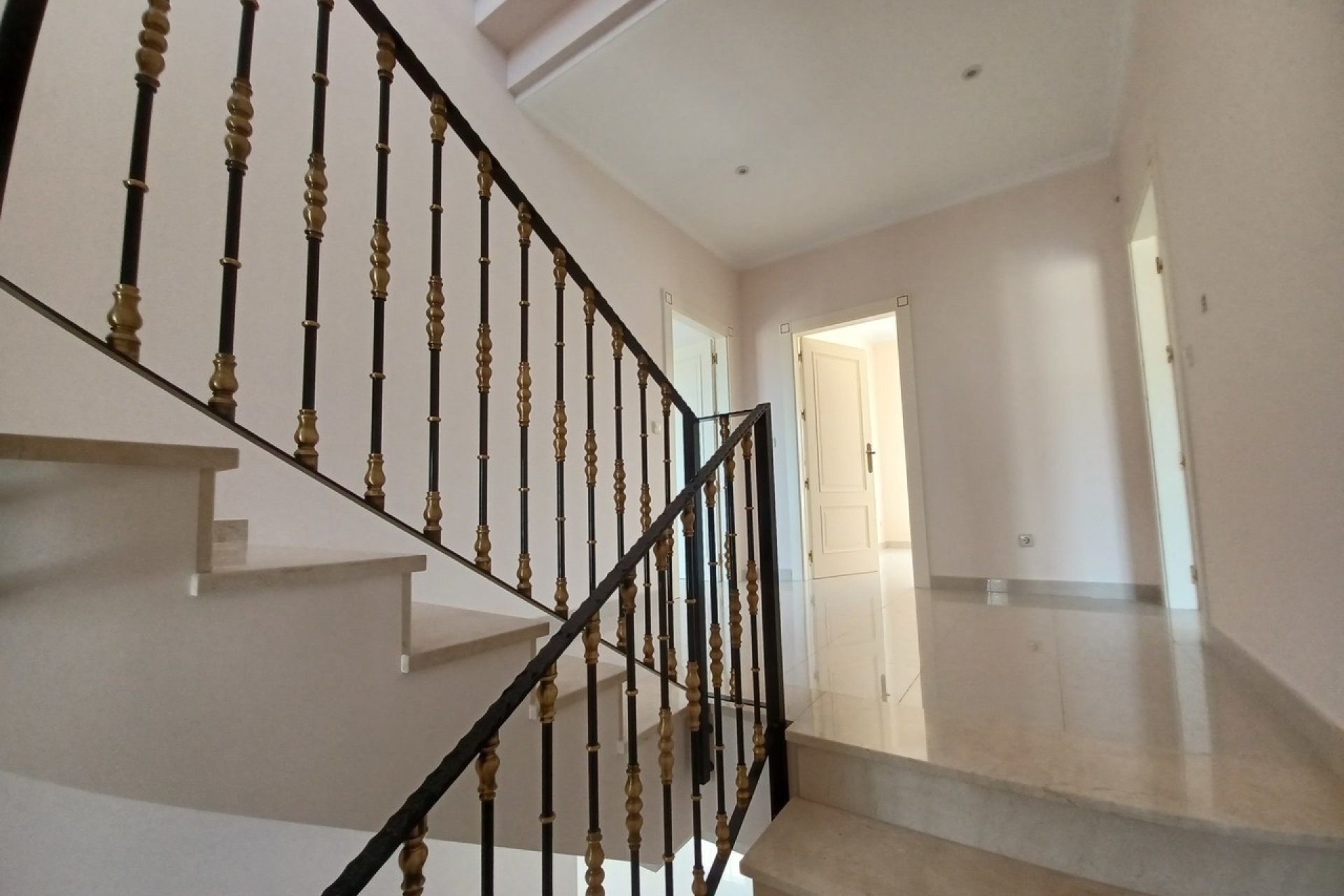 Resale - Villa -
Cabo Roig - Costa Blanca