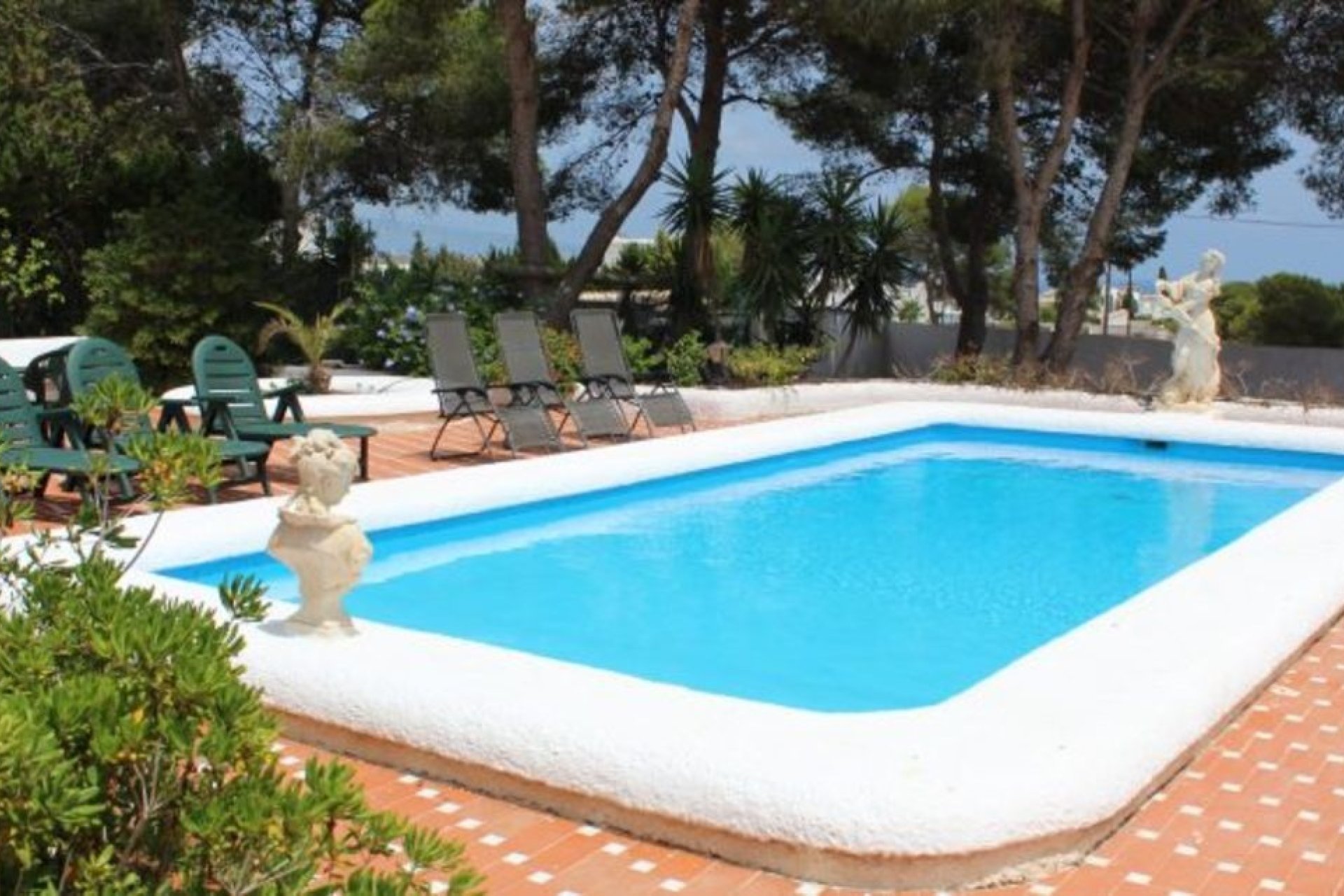 Resale - Villa -
Cabo Roig - Costa Blanca