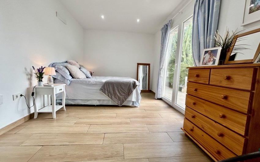 Resale - Villa -
Cabo Roig - Costa Blanca