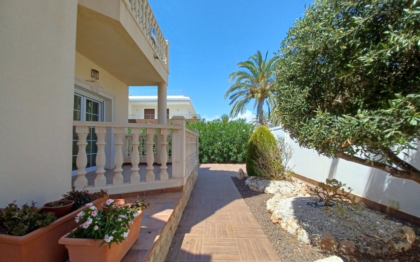 Resale - Villa -
Cabo Roig - Costa Blanca
