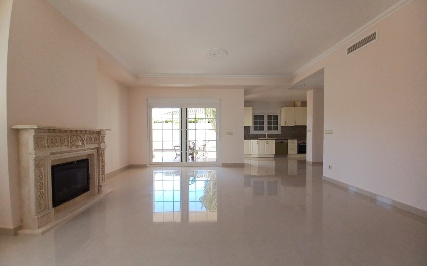 Resale - Villa -
Cabo Roig - Costa Blanca