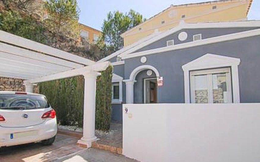 Resale - Villa -
Calpe - Cometa III