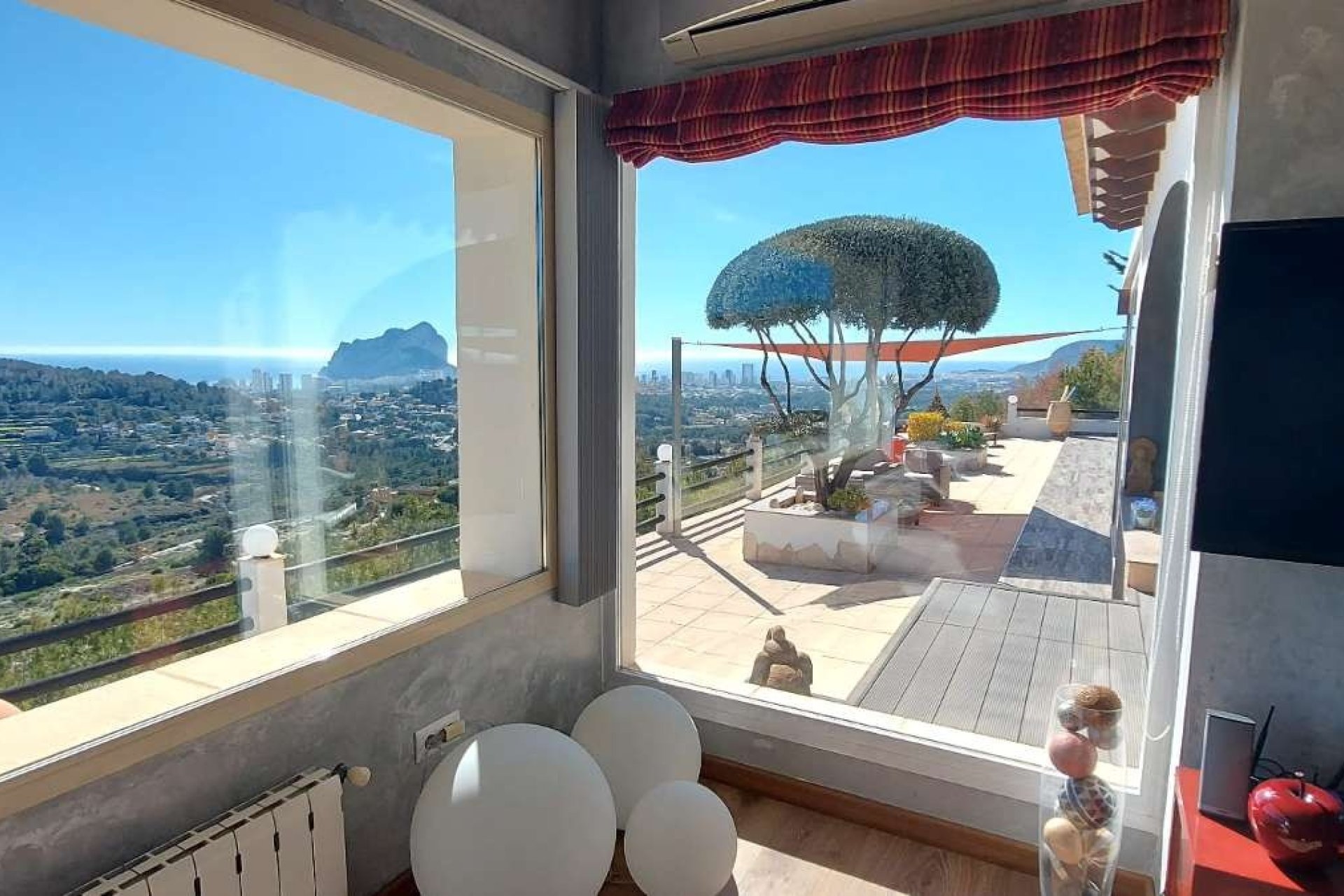 Resale - Villa -
Calpe - Costa Blanca
