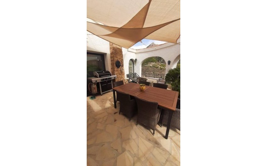 Resale - Villa -
Calpe - Costa Blanca