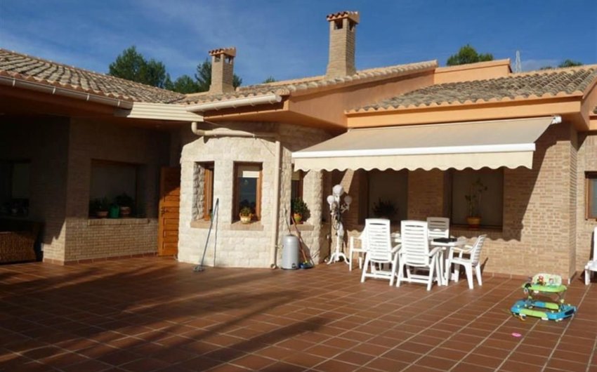 Resale - Villa -
Calpe - Gargasindi