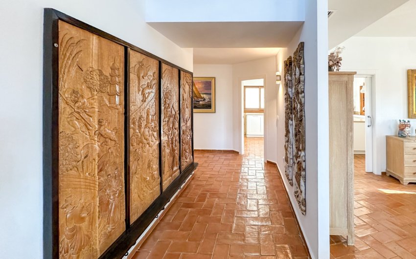Resale - Villa -
Campoamor - Costa Blanca