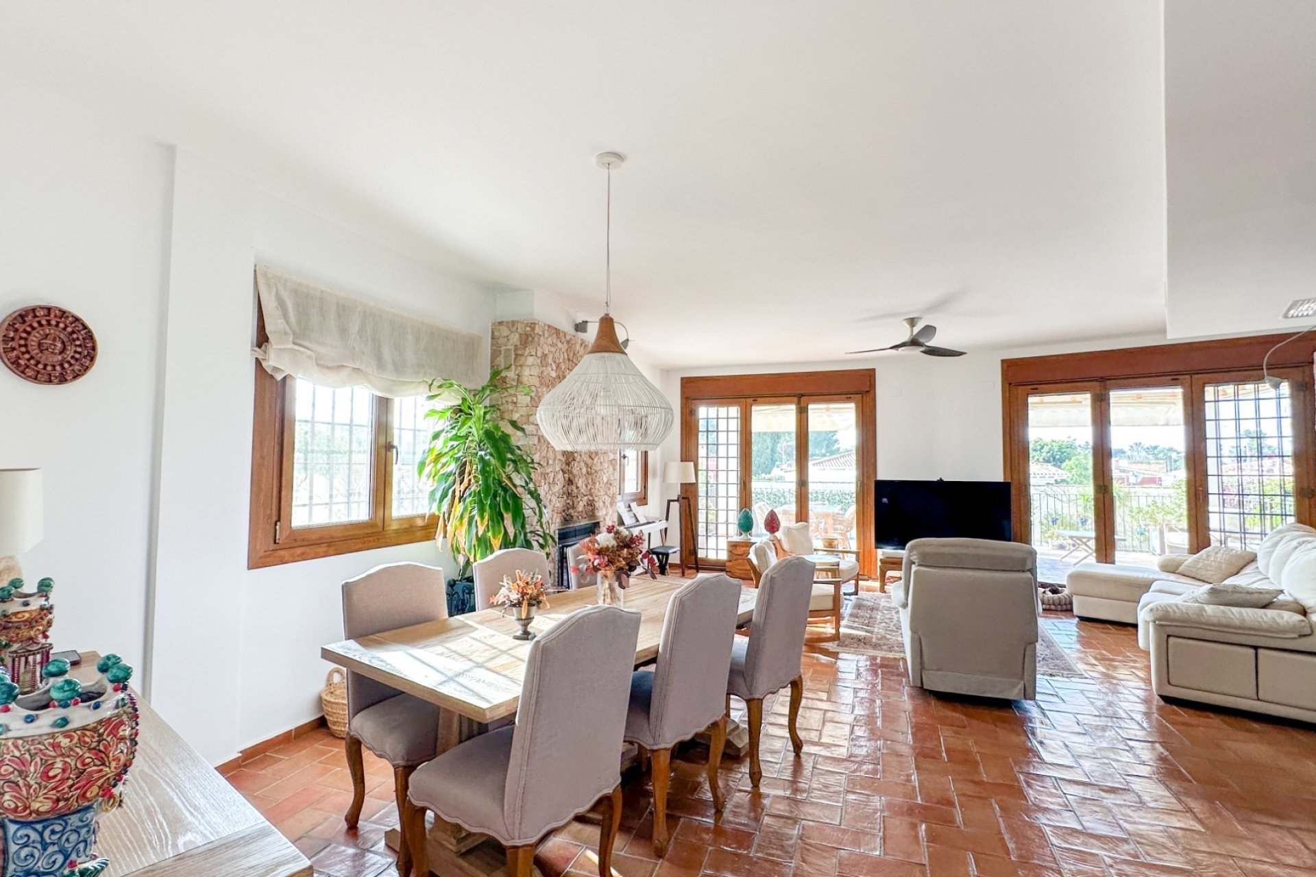 Resale - Villa -
Campoamor - Costa Blanca