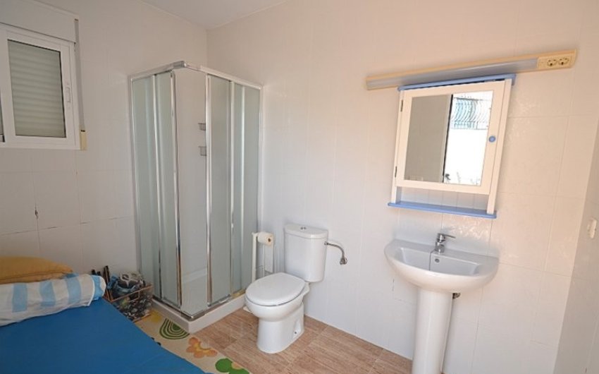 Resale - Villa -
Campos del Río - Inland