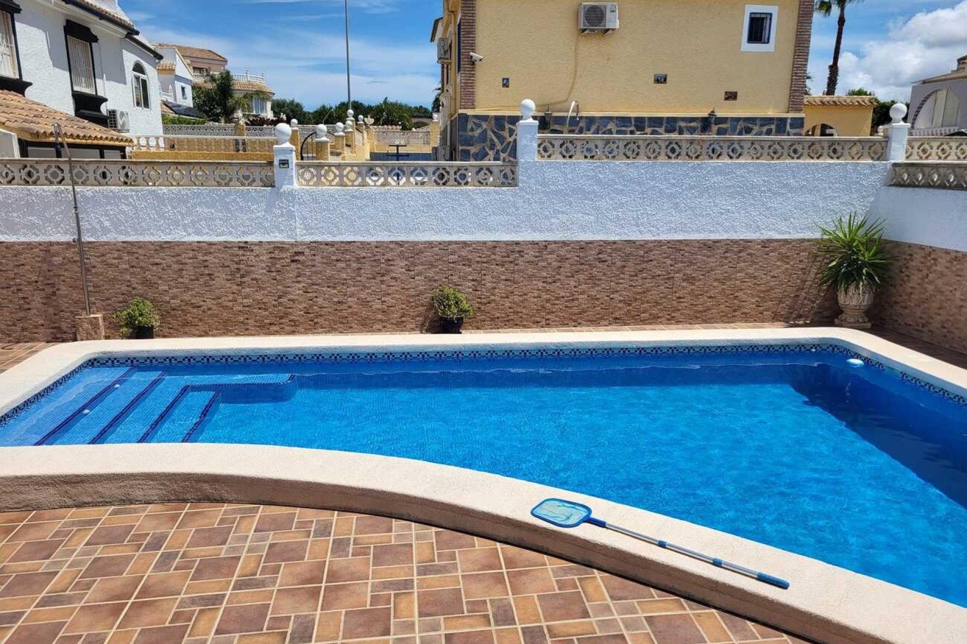 Resale - Villa -
Camposol - Fortuna