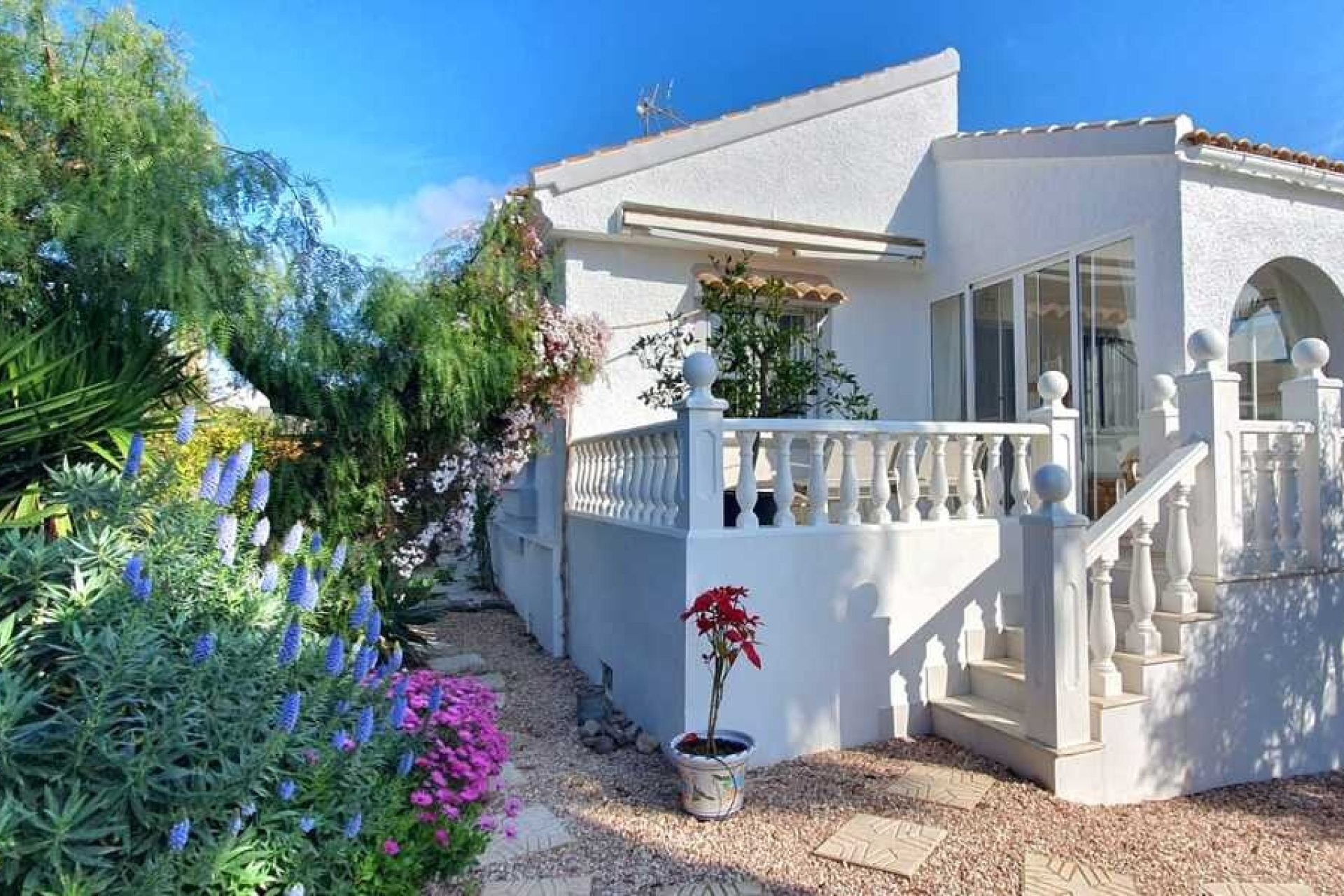 Resale - Villa -
Camposol - Inland