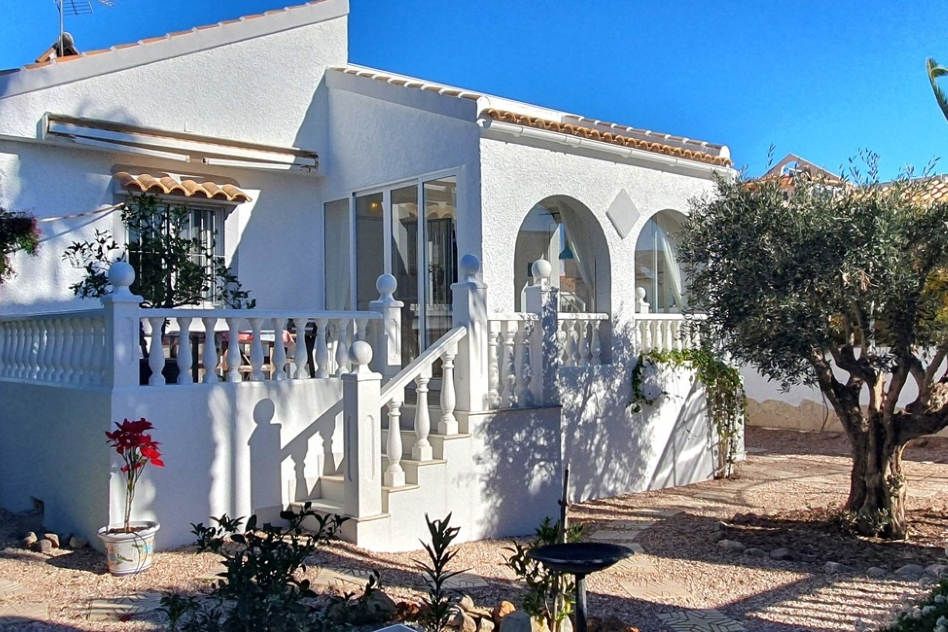 Resale - Villa -
Camposol - Inland