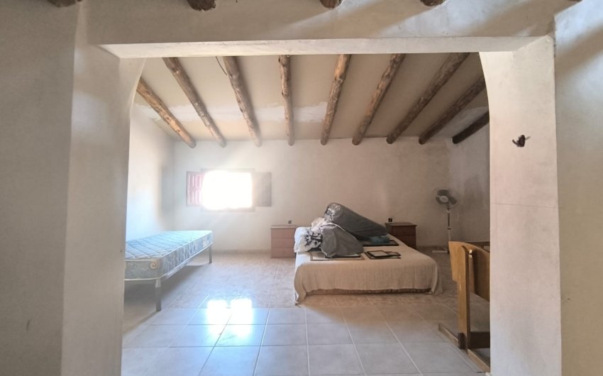 Resale - Villa -
Chinorlet - Inland
