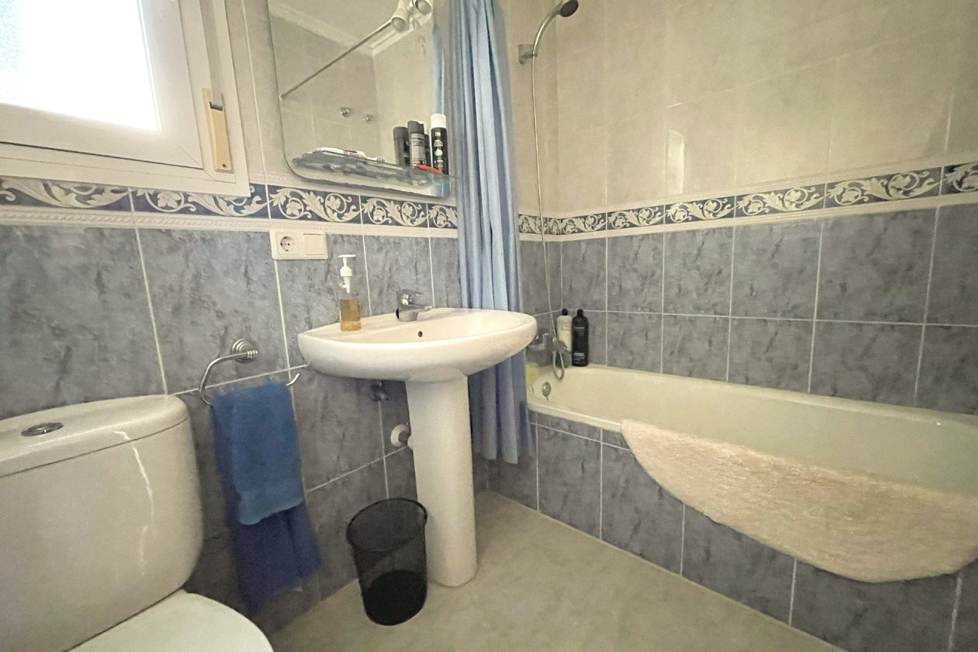 Resale - Villa -
Ciudad Quesada - Airstrip