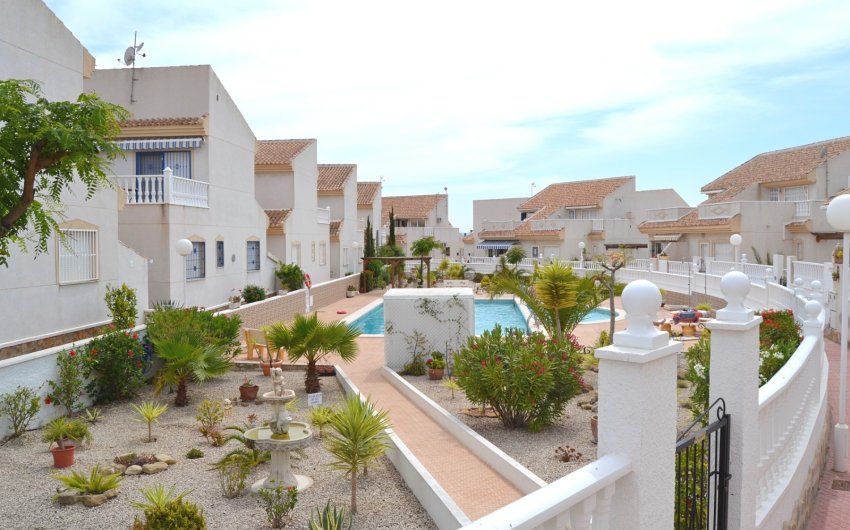 Resale - Villa -
Ciudad Quesada - Airstrip