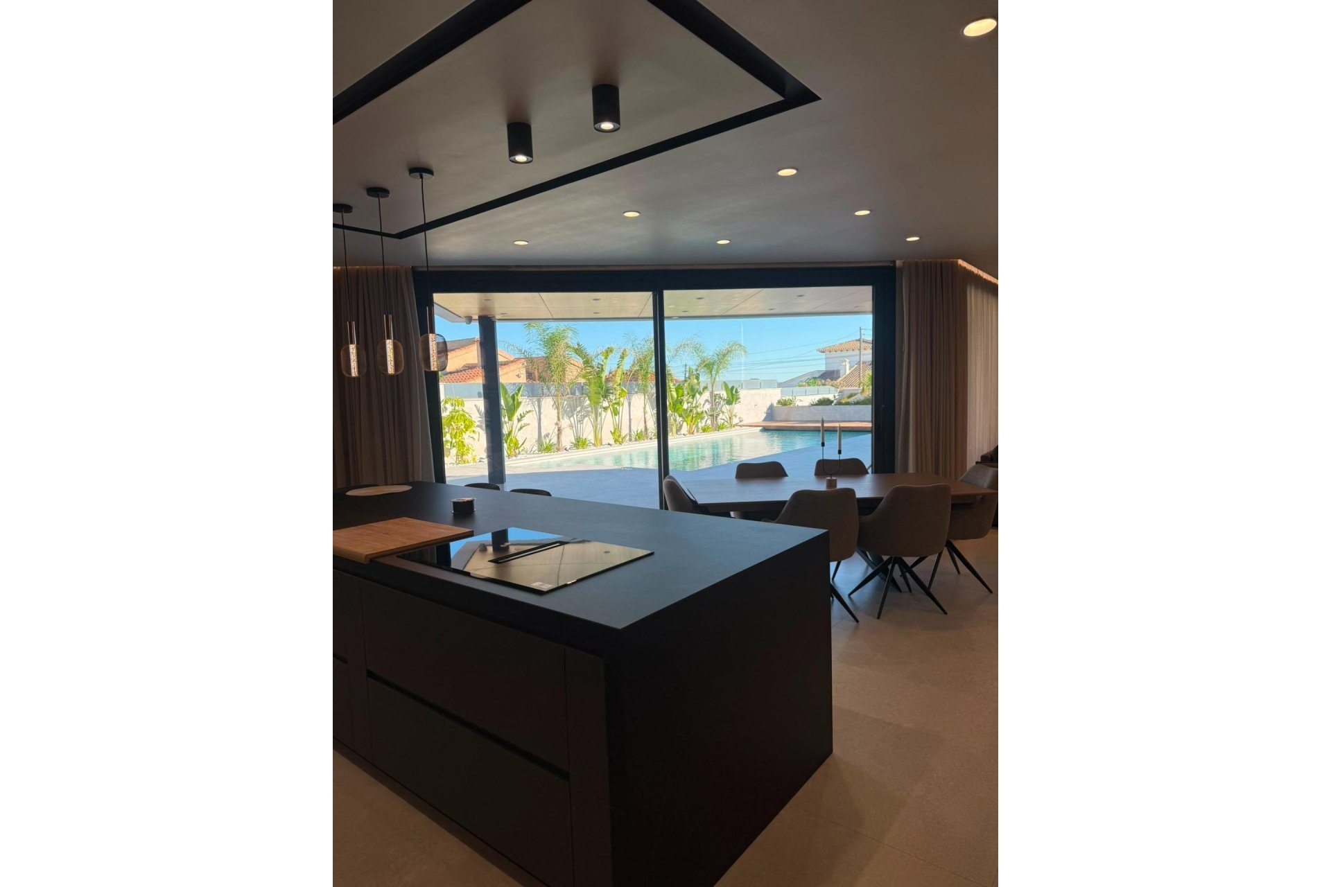 Resale - Villa -
Ciudad Quesada - Centro De La Ciudad Quesada