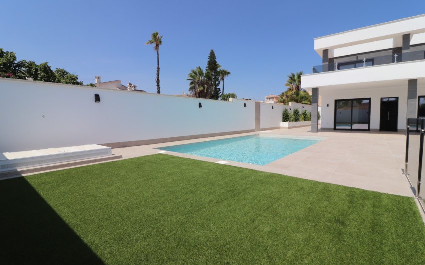 Resale - Villa -
Ciudad Quesada - Ciudad Quesada - Town