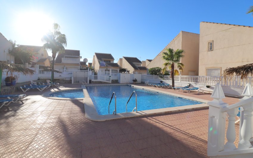 Resale - Villa -
Ciudad Quesada - Ciudad Quesada - Town