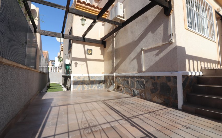 Resale - Villa -
Ciudad Quesada - Ciudad Quesada - Town