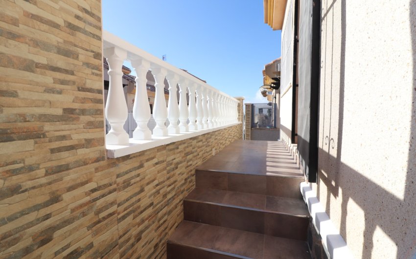 Resale - Villa -
Ciudad Quesada - Ciudad Quesada - Town