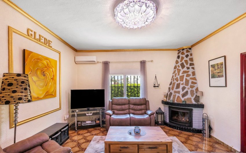 Resale - Villa -
Ciudad Quesada - Costa Blanca