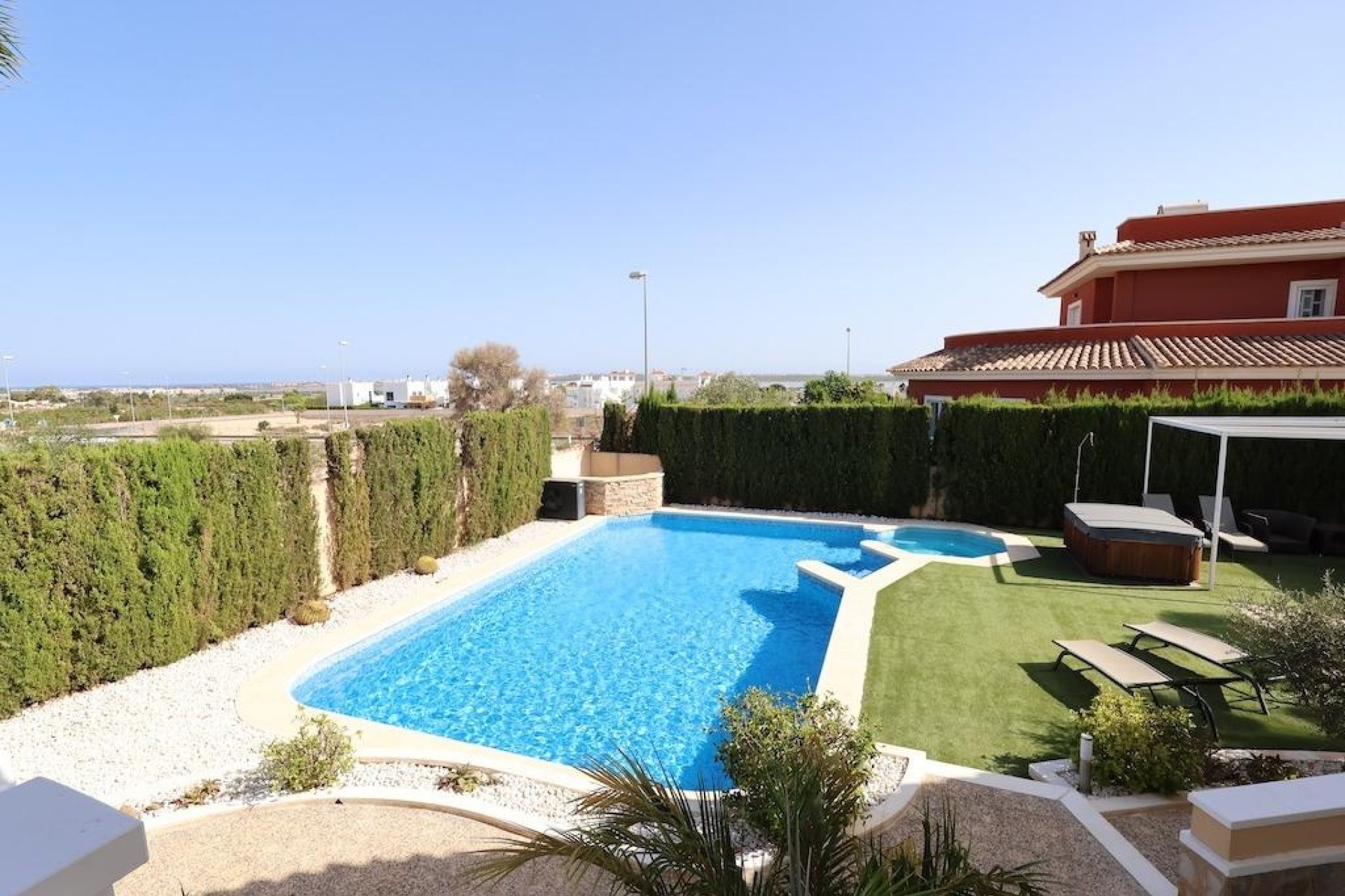 Resale - Villa -
Ciudad Quesada - Costa Blanca