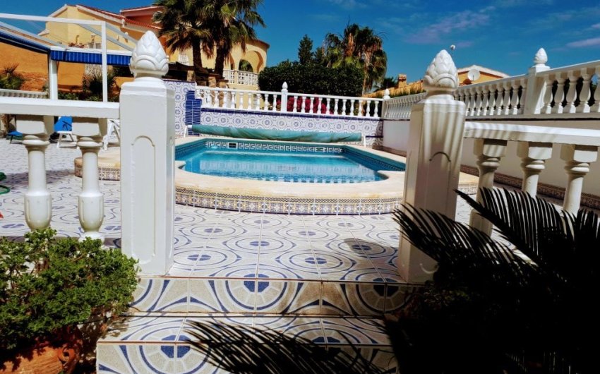 Resale - Villa -
Ciudad Quesada - Costa Blanca