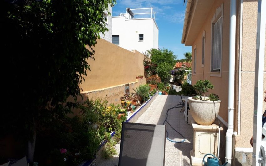 Resale - Villa -
Ciudad Quesada - Costa Blanca