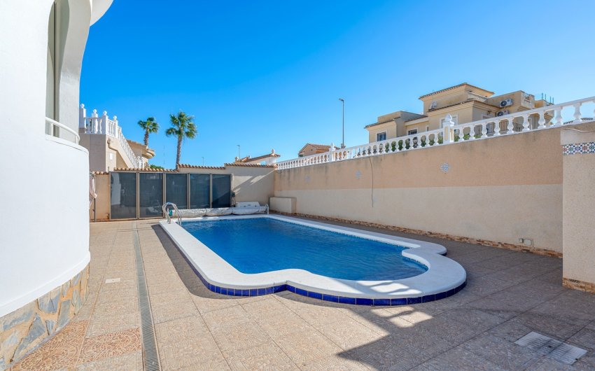 Resale - Villa -
Ciudad Quesada - Costa Blanca