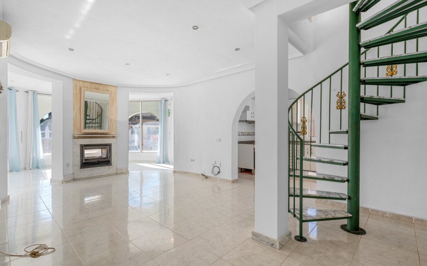 Resale - Villa -
Ciudad Quesada - Costa Blanca